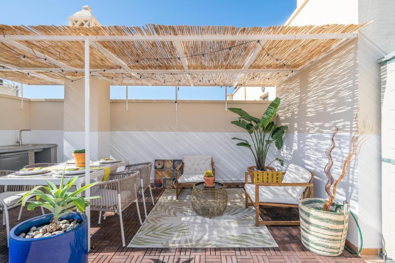 Atico 2 Terrazas Junto Al Mar By Rent Me Apartman Estepona Kültér fotó