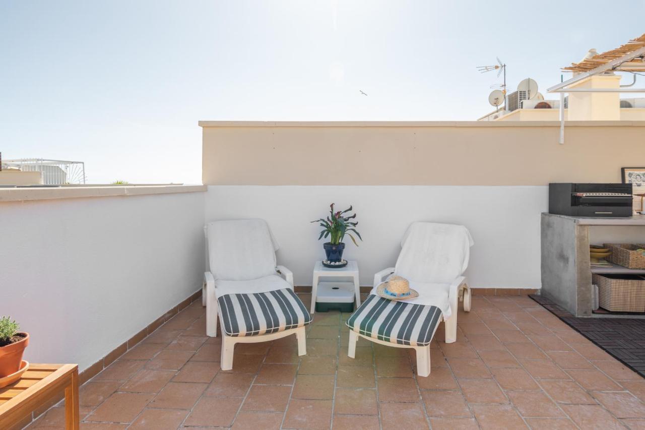 Atico 2 Terrazas Junto Al Mar By Rent Me Apartman Estepona Kültér fotó